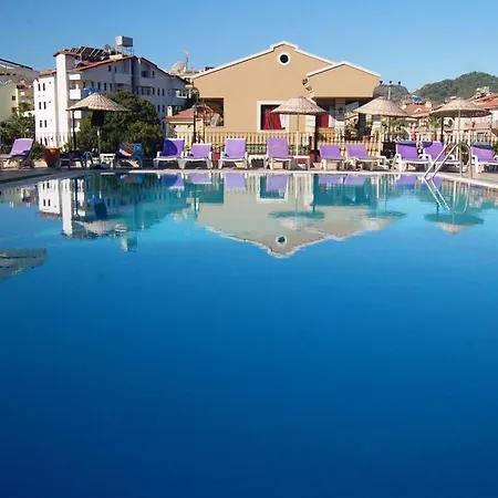 Reis Maris 3*