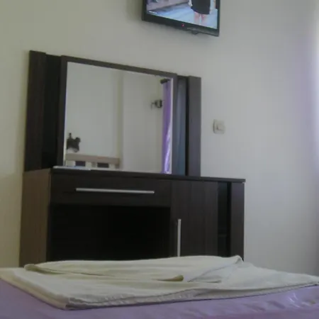 فندق ريس ماريس 3*